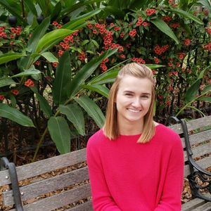 Meet your Posher, Kelly